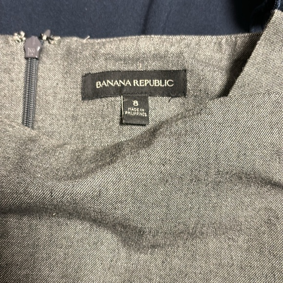 Bundle of two (2) banana republic dresses in great condition! - Picture 2 of 5